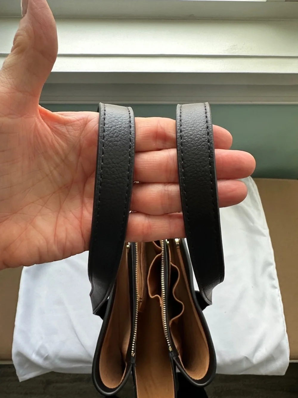 Freja New York Black Leather Tote Bag with dust bag - Picture 9 of 13